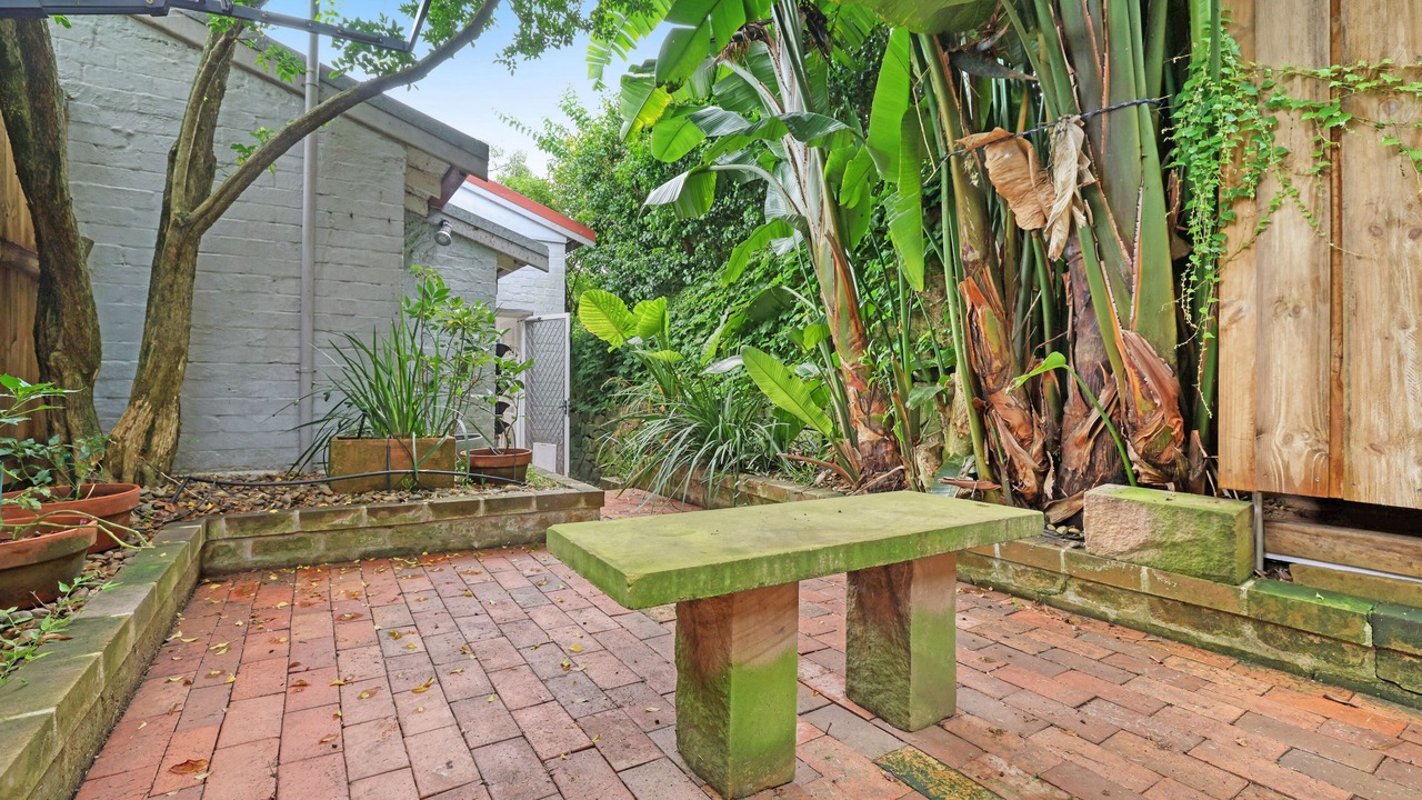 Photo of Patio Balcony in McMahons Point