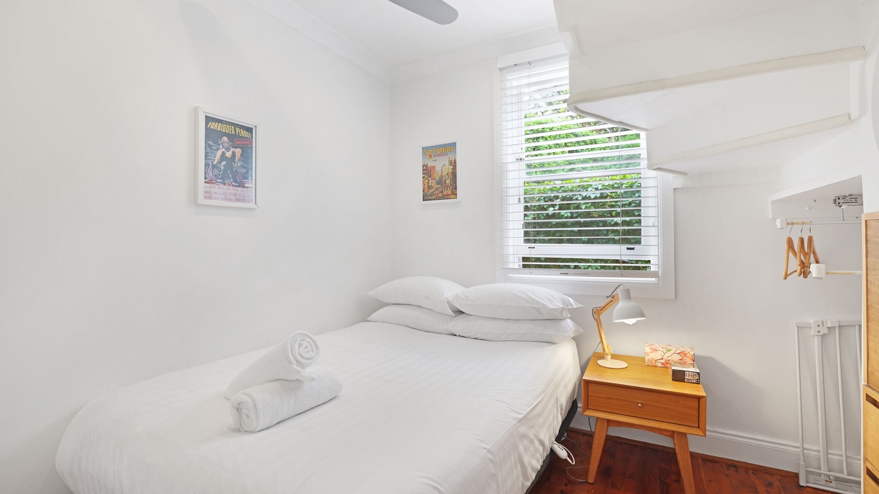 Photo of Bedroom in McMahons Point