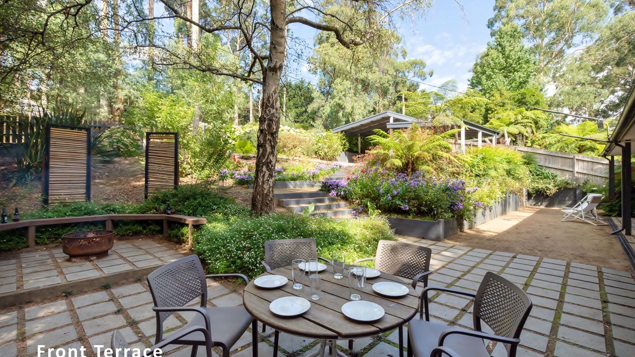 Photo of Outdoor in Cockatoo