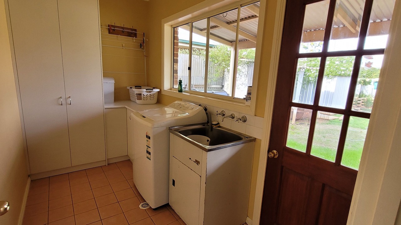 Photo of Others in Cootamundra