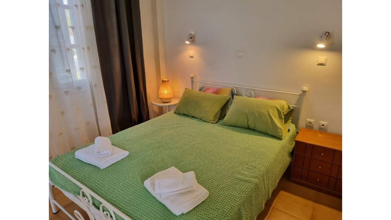 Photo of Bedroom in Kini