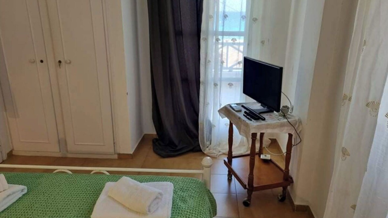 Photo of Bedroom in Kini