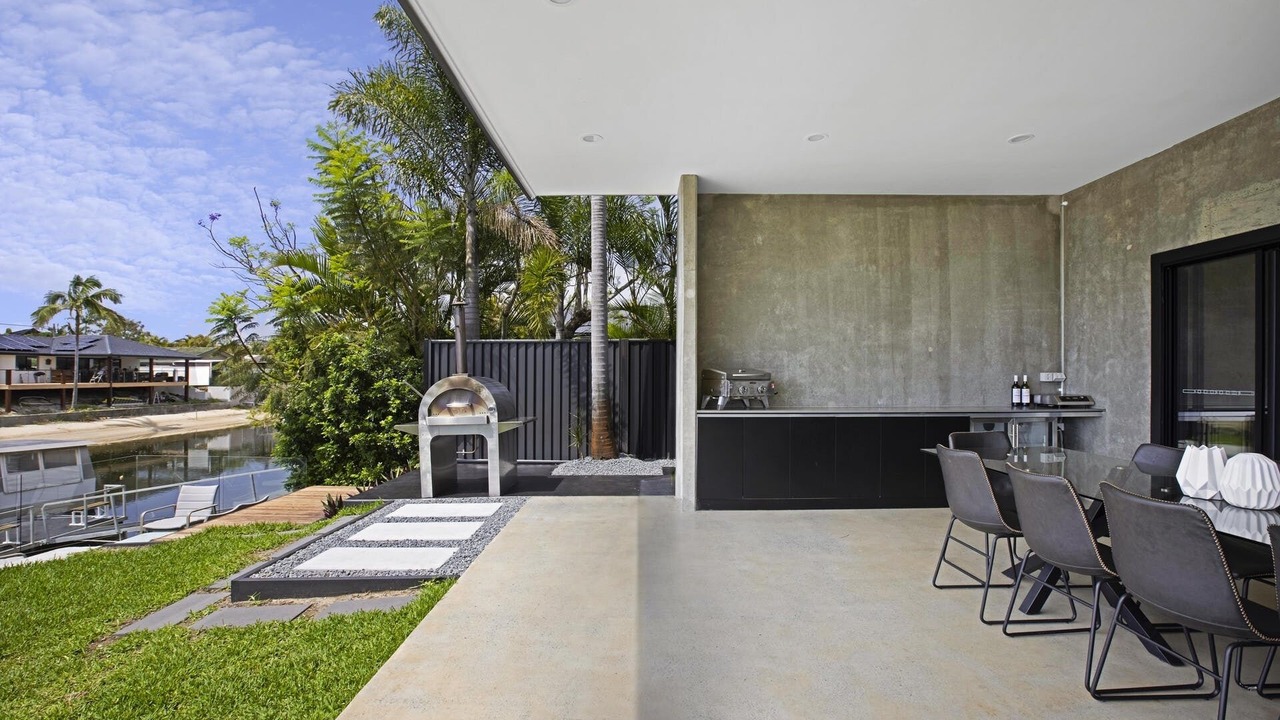 Photo of Outdoor in Broadbeach Waters
