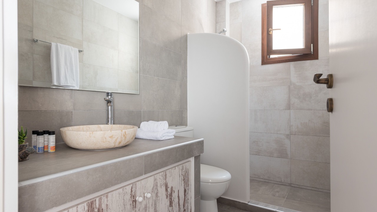 Photo of Bathroom in Karterados