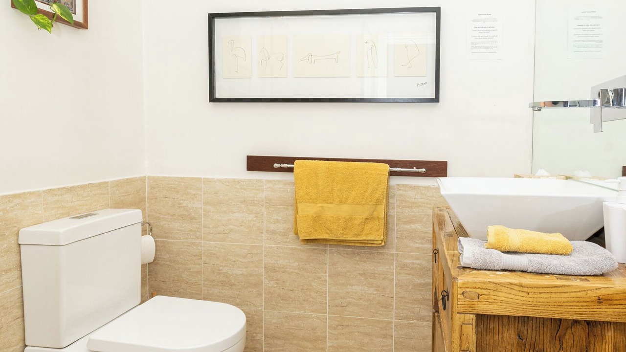 Photo of Bathroom in St Kilda West