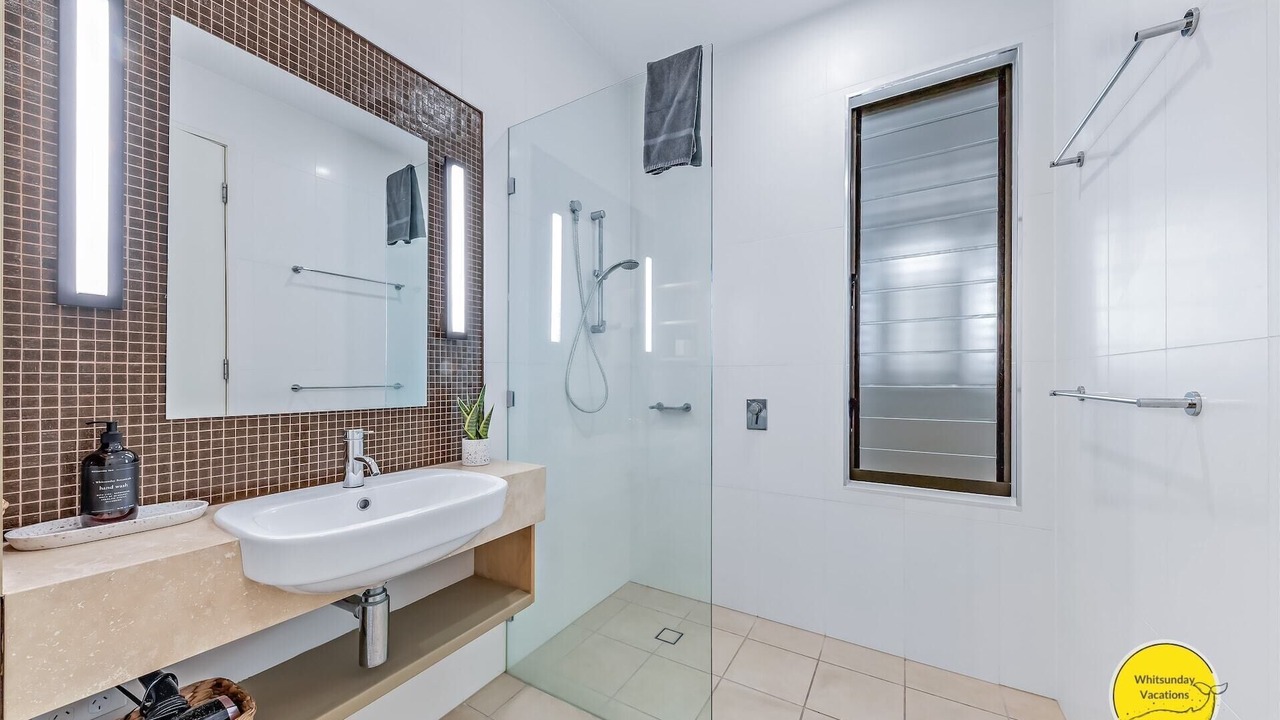 Photo of Bathroom in Airlie Beach