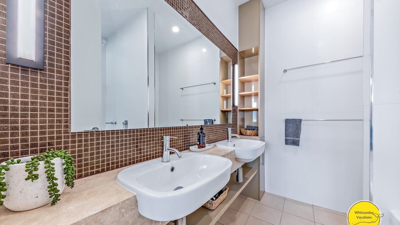 Photo of Bathroom in Airlie Beach