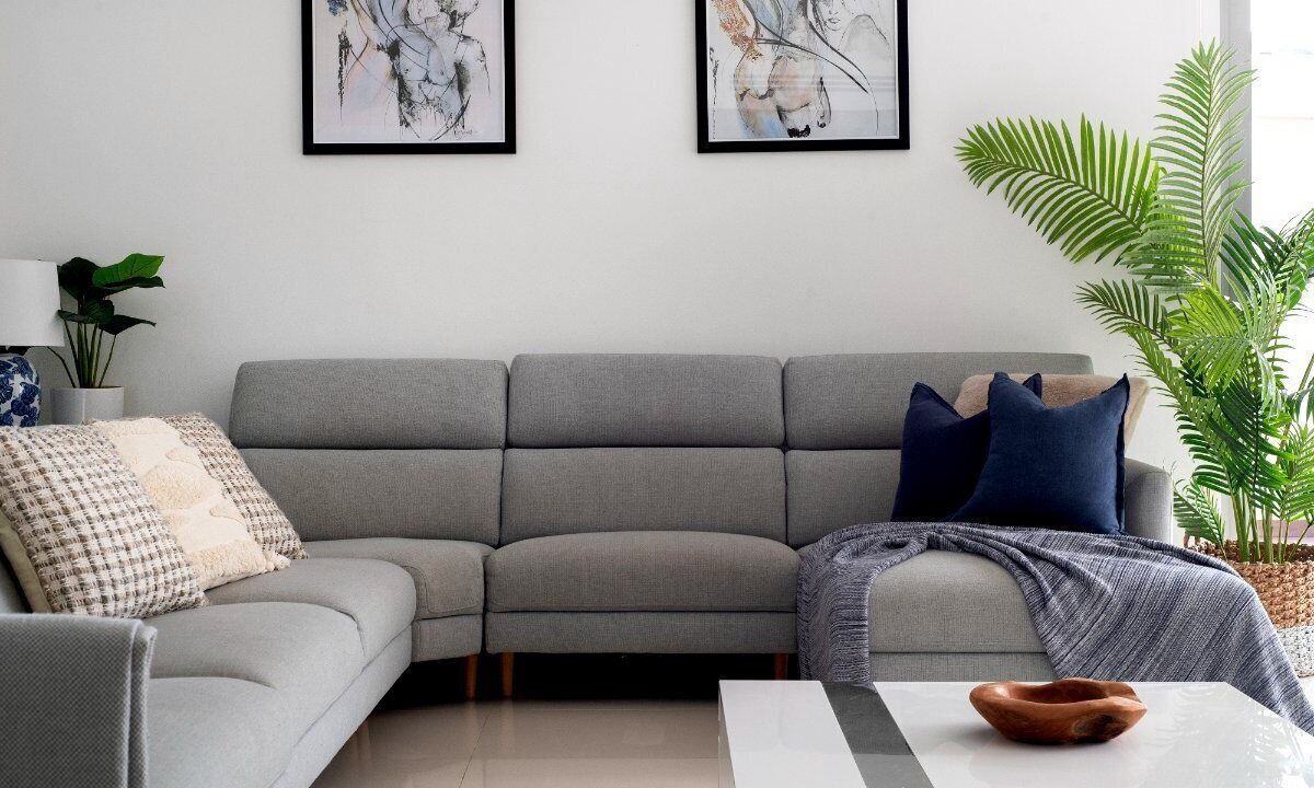 Photo of Livingroom in Broadbeach Waters
