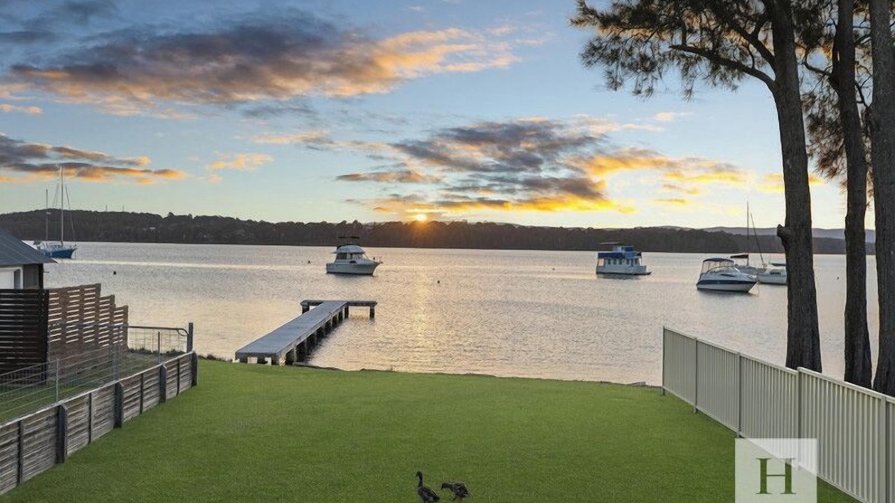 Photo of Outdoor in Mannering Park