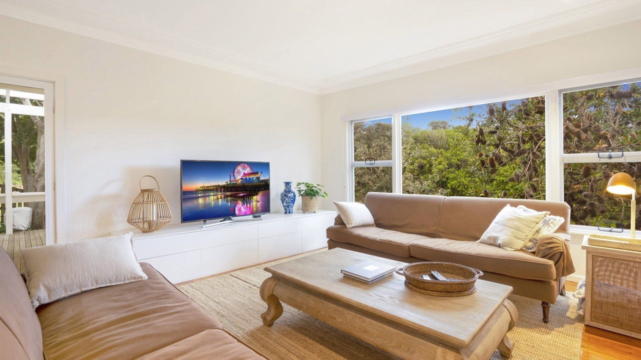 Photo of Livingroom in Pretty Beach