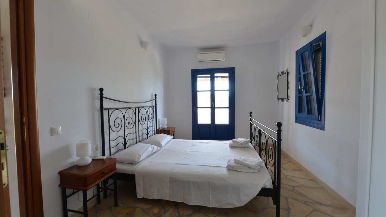 Photo of Bedroom in Lipsoi
