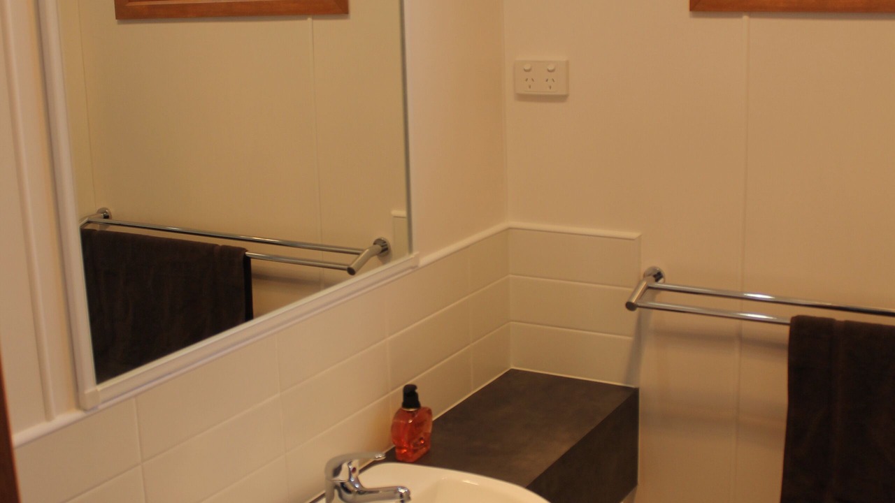 Photo of Bathroom in Ventnor