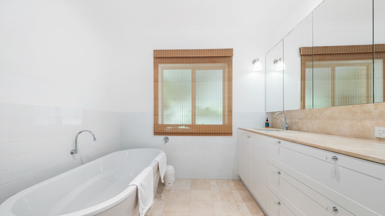Photo of Bathroom in Avoca Beach