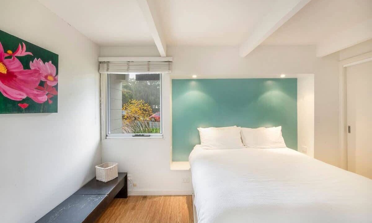Photo of Bedroom in Mollymook Beach