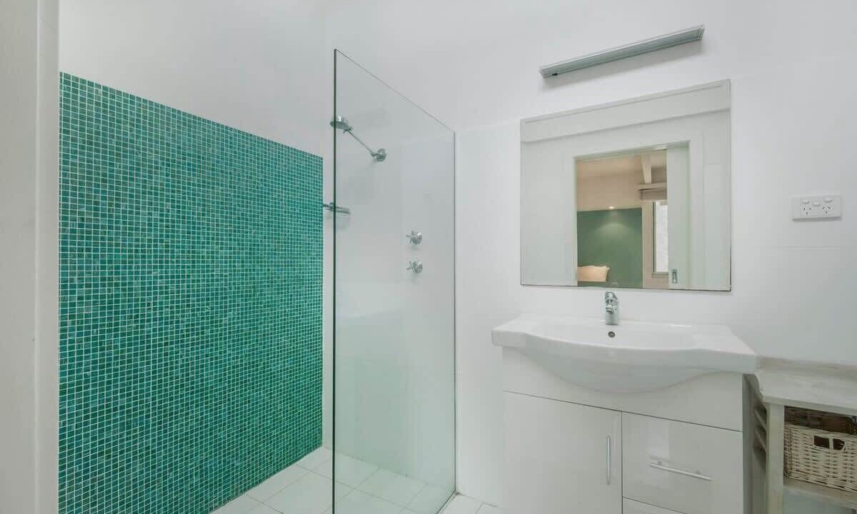 Photo of Bathroom in Mollymook Beach