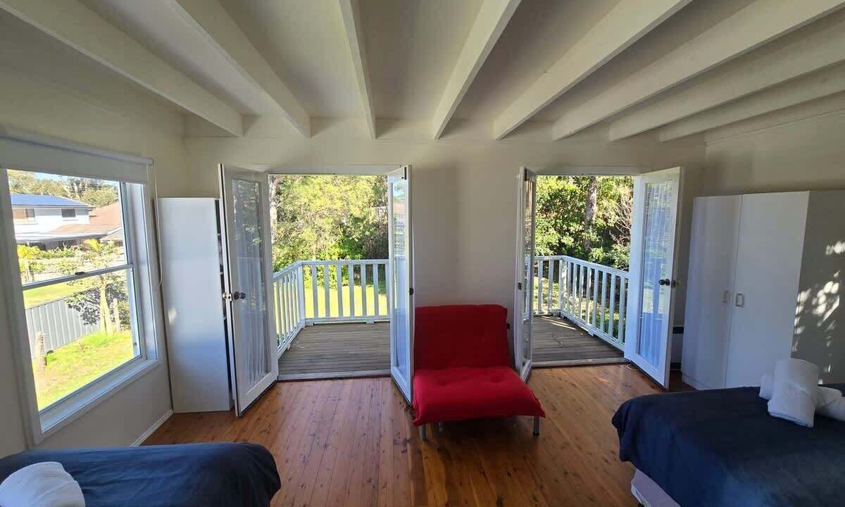 Photo of Bedroom in Mollymook Beach