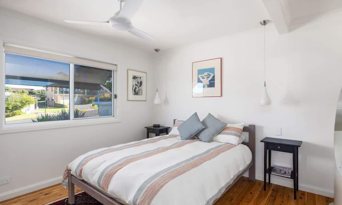 Photo of Bedroom in Mollymook Beach