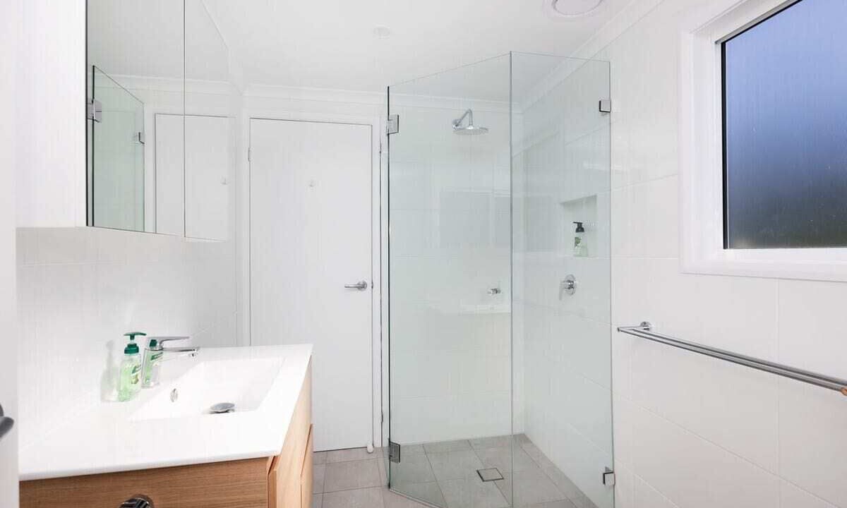 Photo of Bathroom in Mollymook Beach
