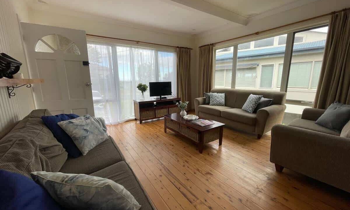 Photo of Livingroom in Mollymook Beach