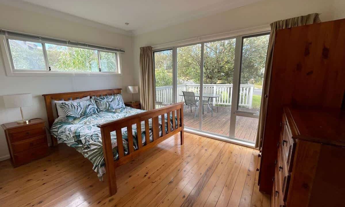 Photo of Bedroom in Mollymook Beach