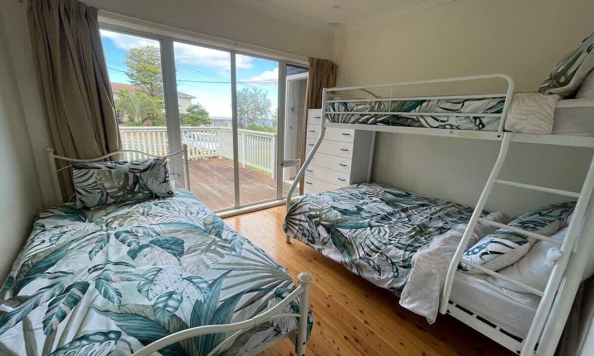 Photo of Bedroom in Mollymook Beach