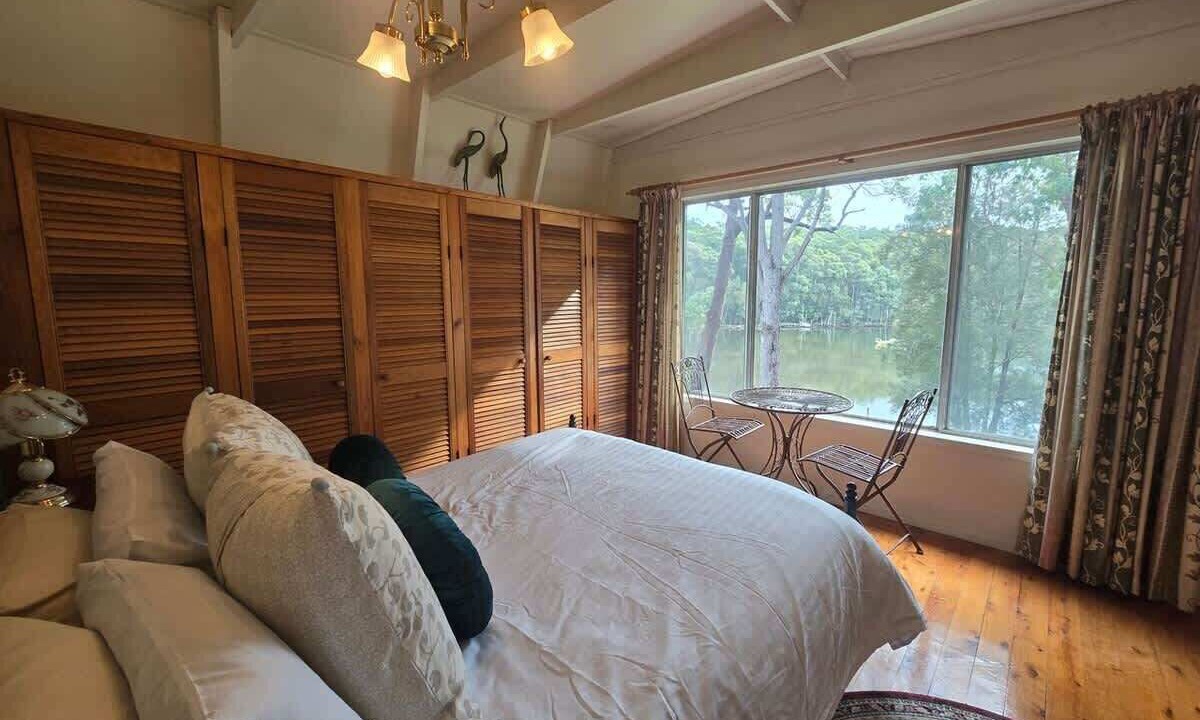 Photo of Bedroom in Burrill Lake