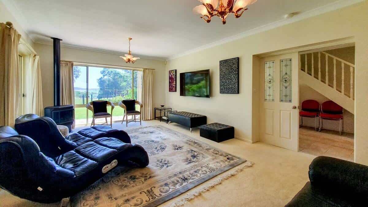 Photo of Livingroom in Narrawallee