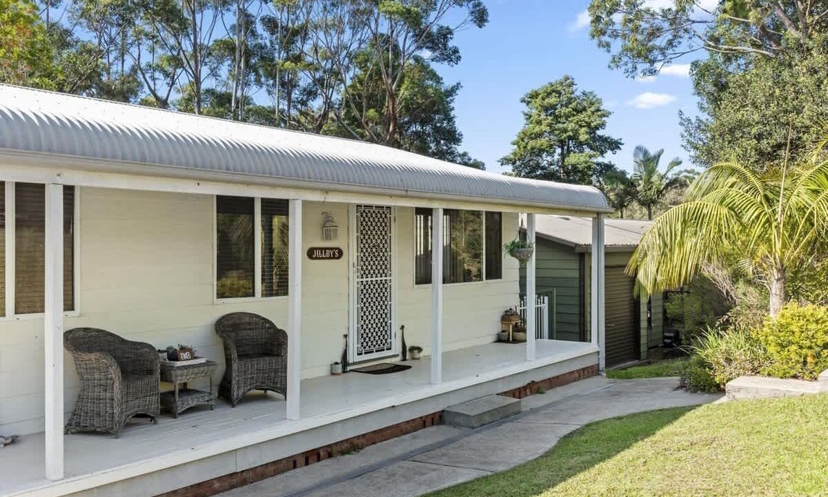 Photo of Patio Balcony in Narrawallee