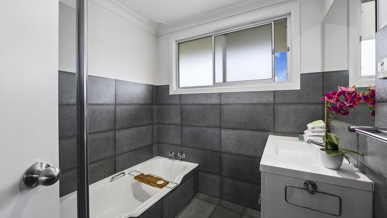Photo of Bathroom in Emerald Beach