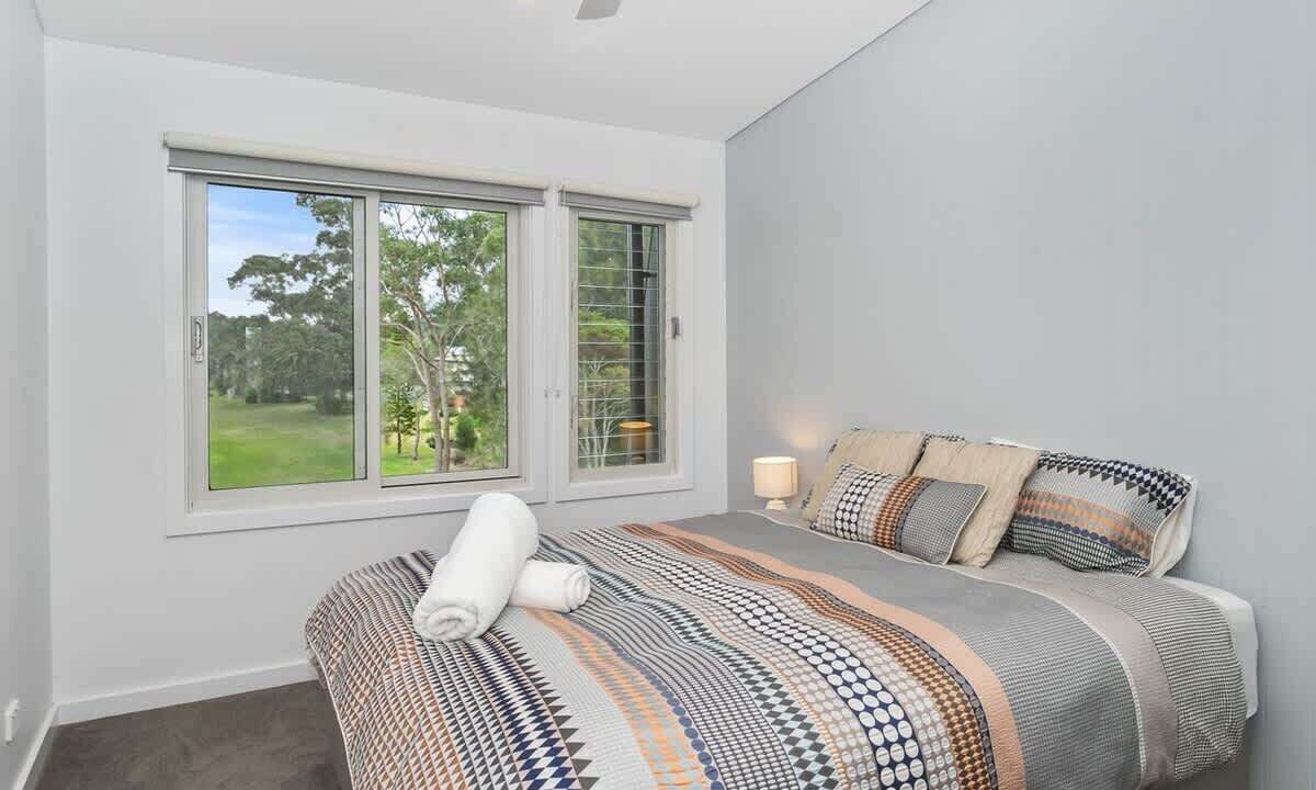 Photo of Bedroom in Mollymook Beach