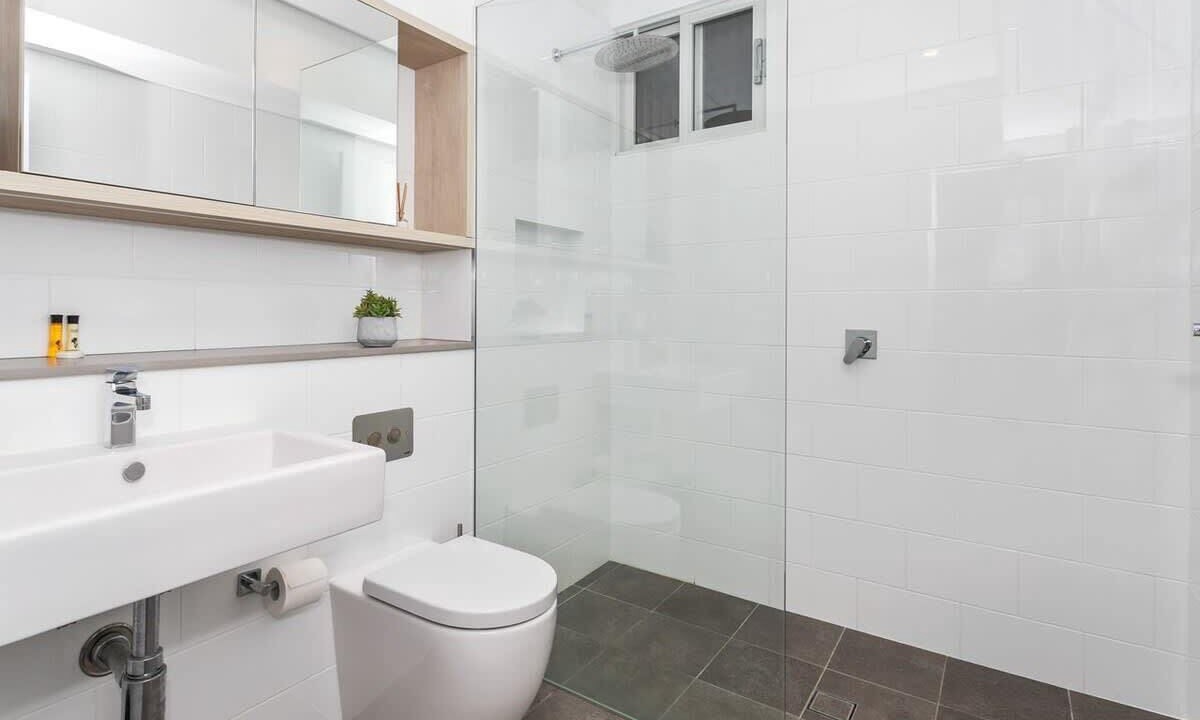 Photo of Bathroom in Mollymook Beach