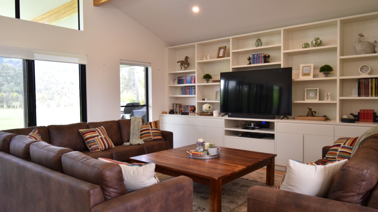 Photo of Livingroom in Apple Tree Flat