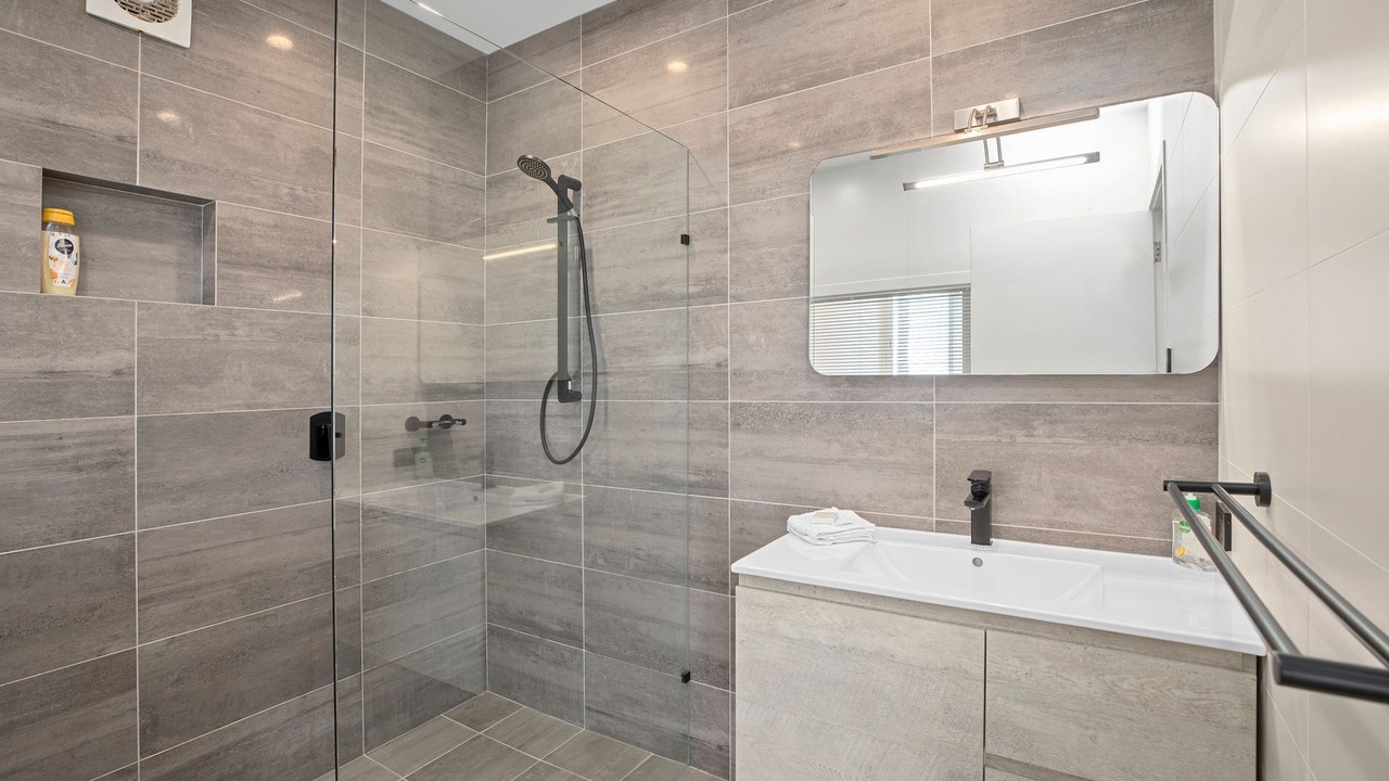 Photo of Bathroom in Scotts Head