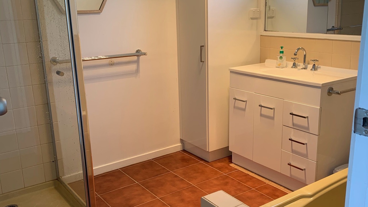 Photo of Bathroom in Portarlington