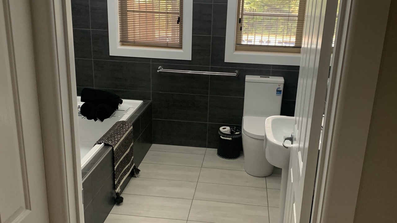 Photo of Bathroom in Tocumwal