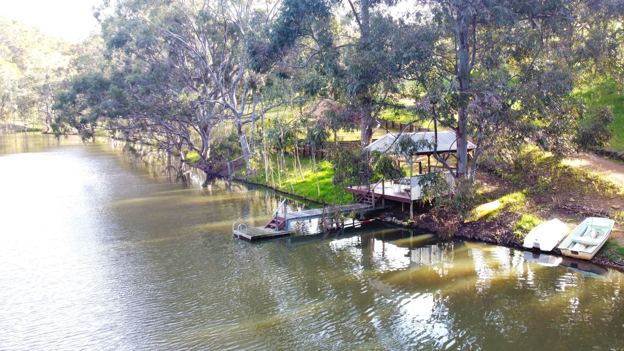 Photo of Outdoor in Lowden