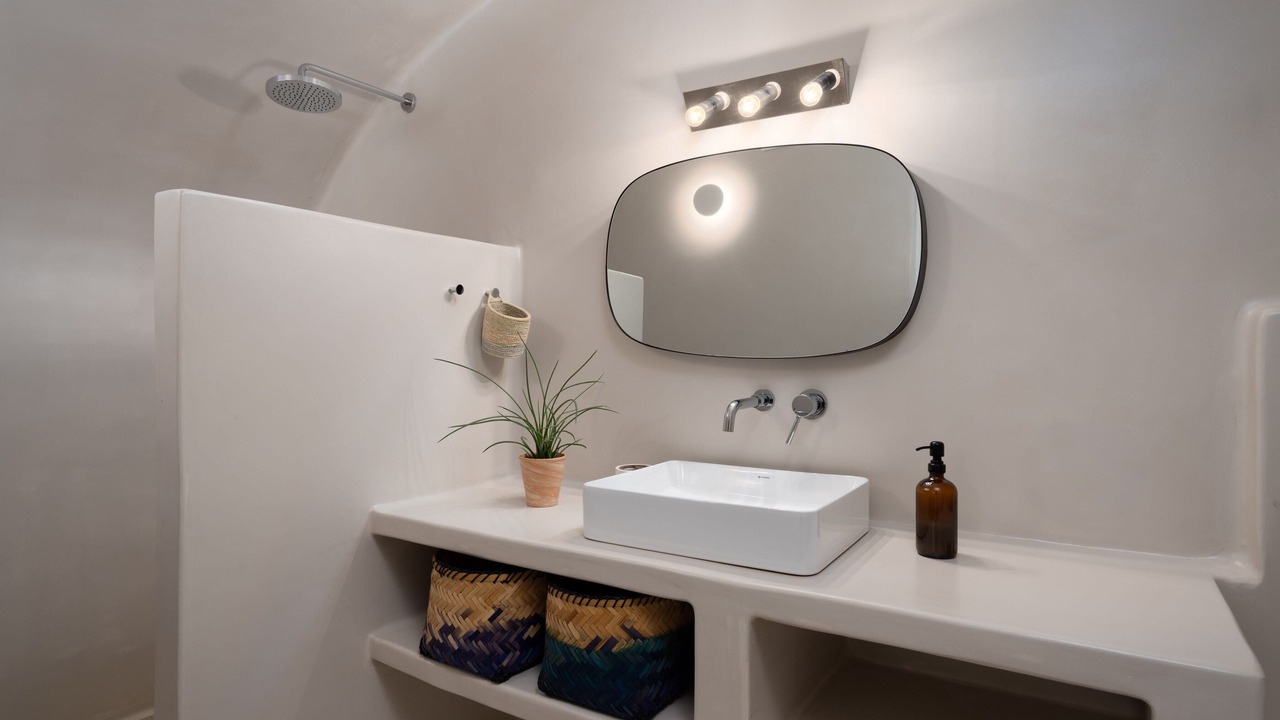 Photo of Bathroom in Oia