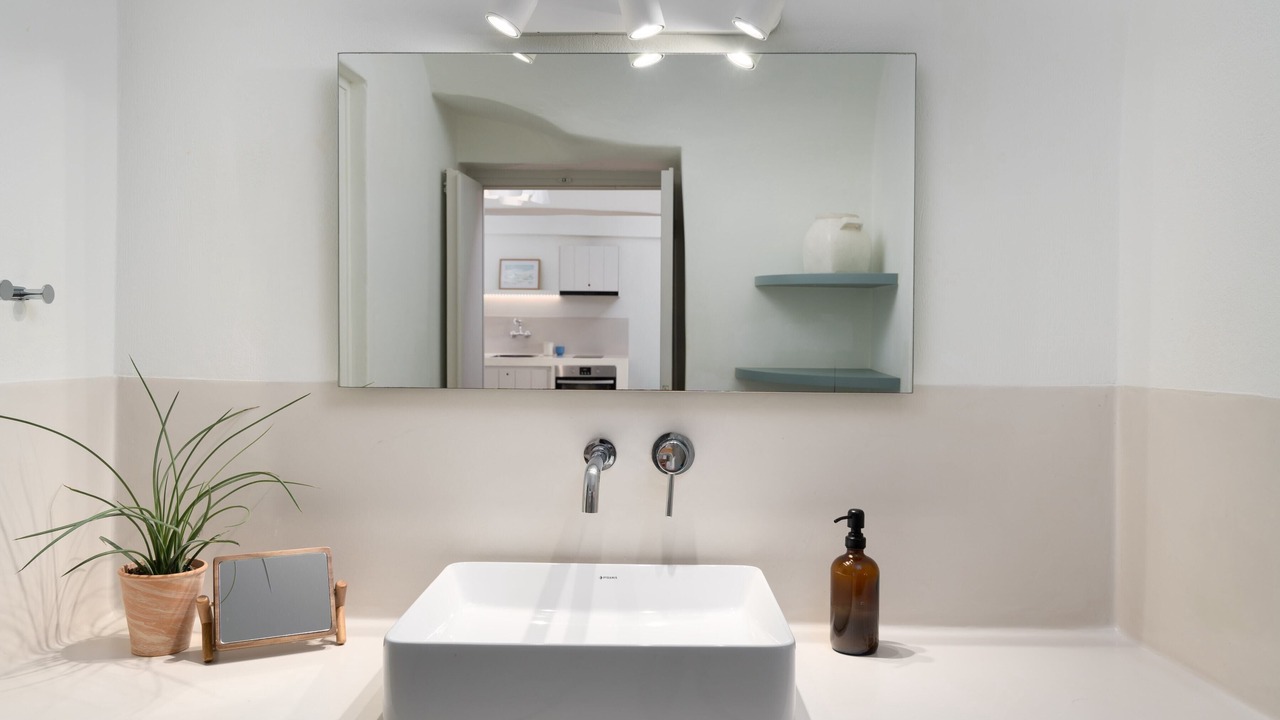 Photo of Bathroom in Oia