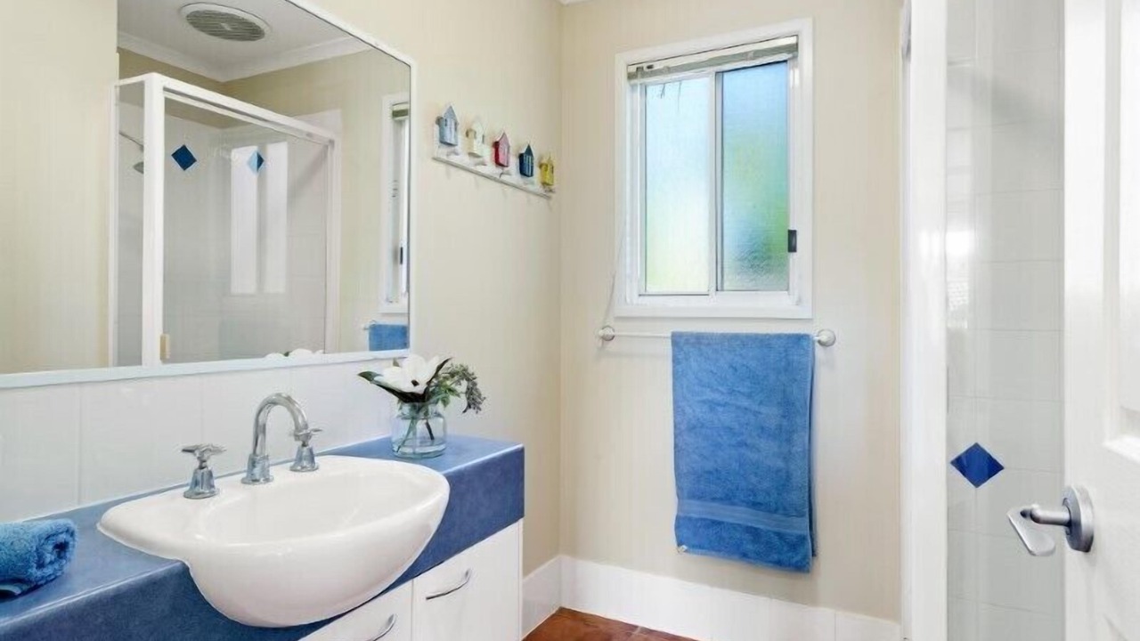 Photo of Bathroom in Castaways Beach
