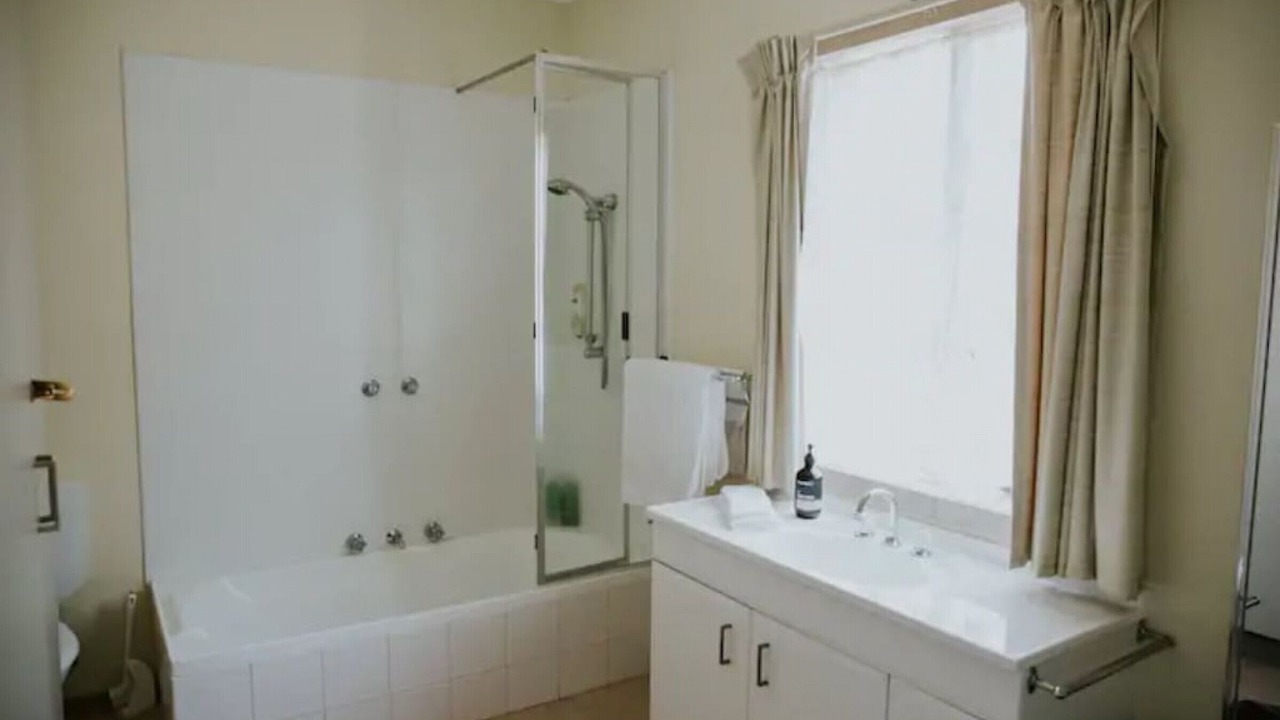 Photo of Bathroom in Skenes Creek
