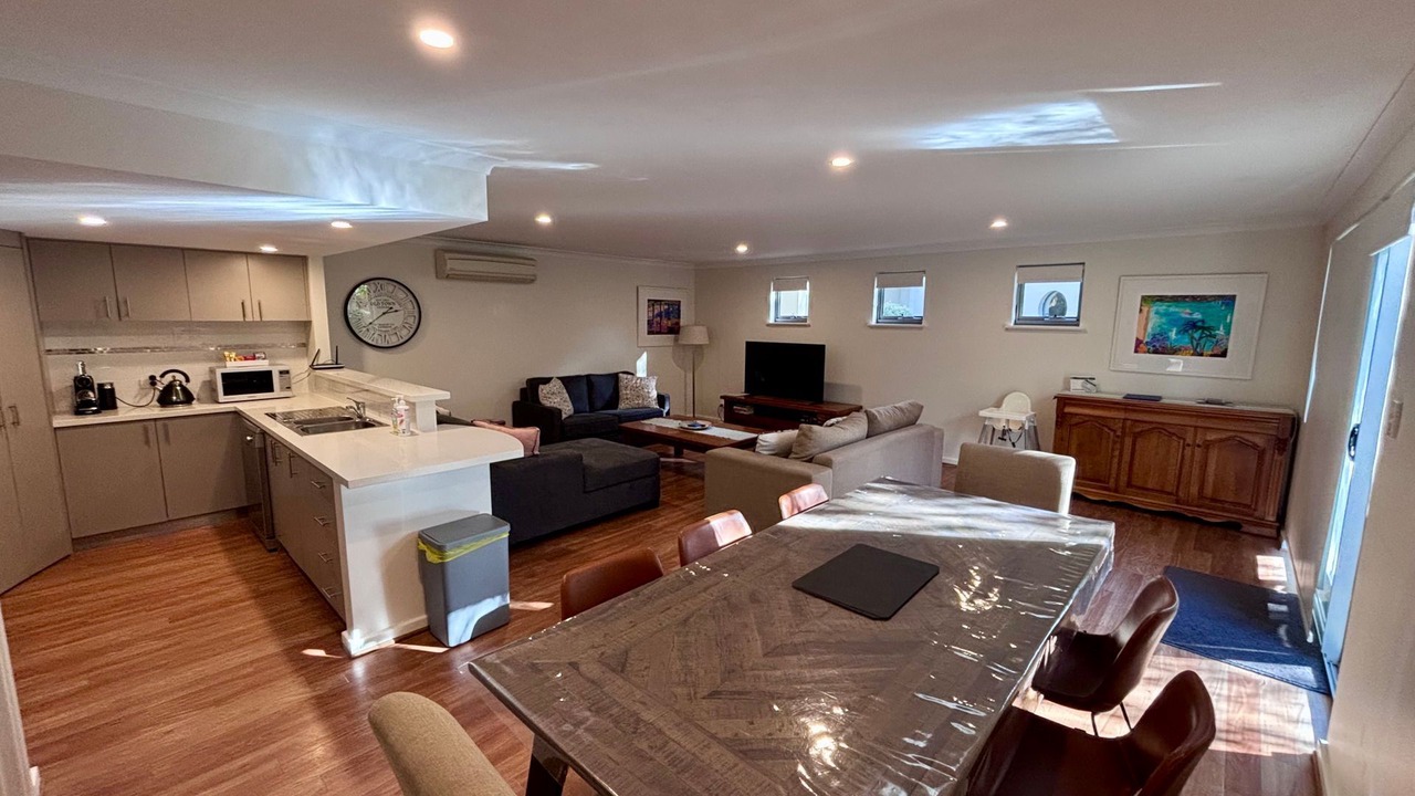 Photo of Livingroom in Broadwater