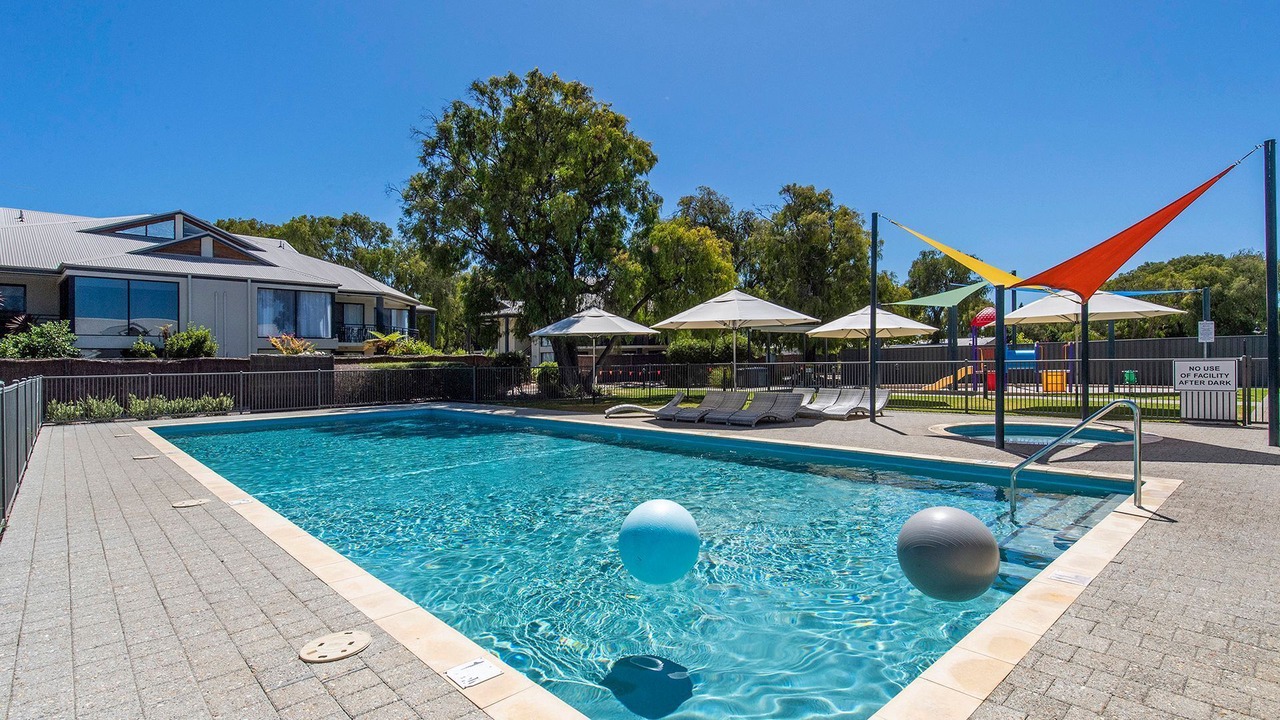 Photo of Outdoor in Broadwater