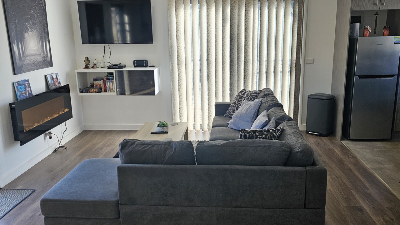 Photo of Livingroom in Golden Beach