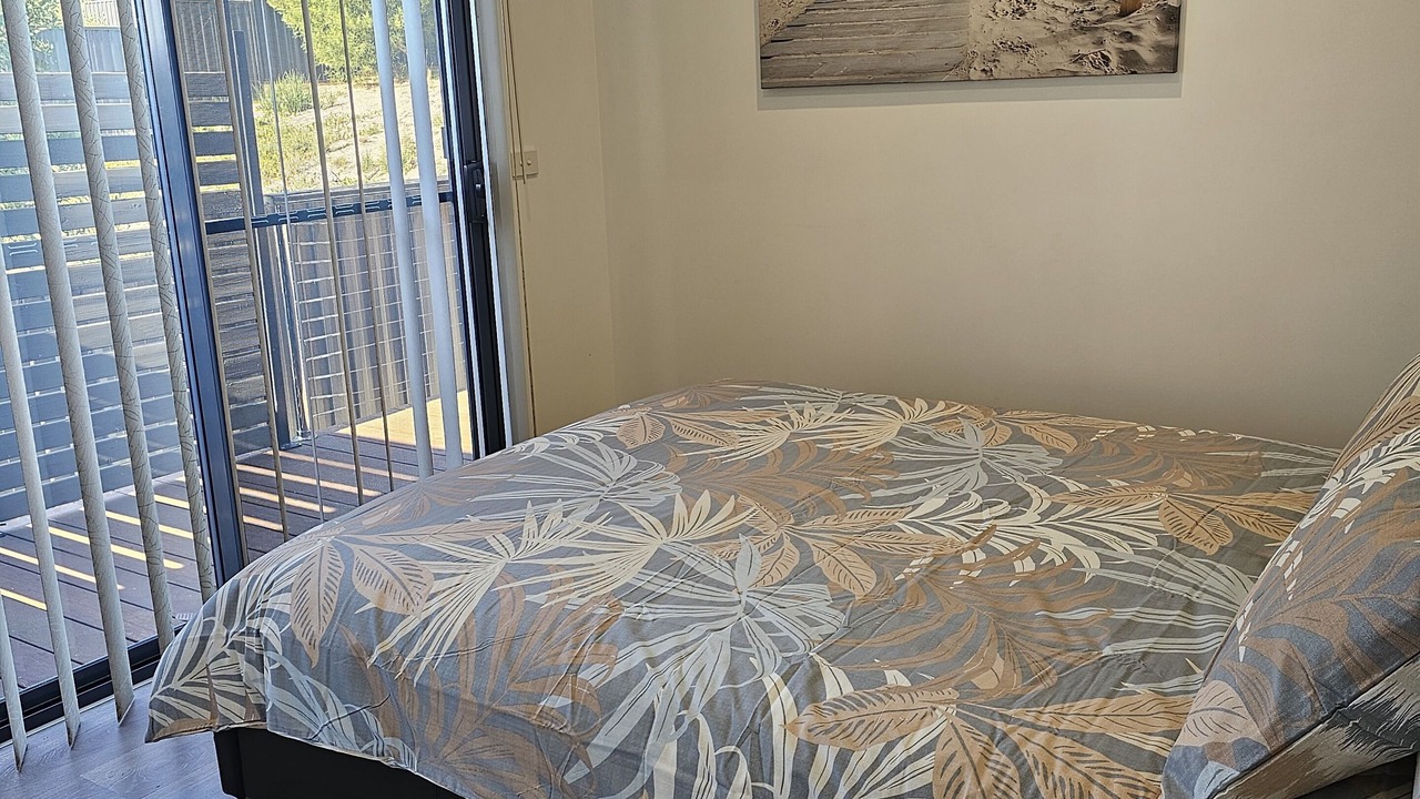 Photo of Bedroom in Golden Beach