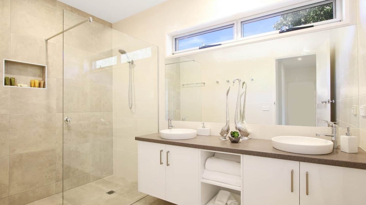 Photo of Bathroom in Myrtleford
