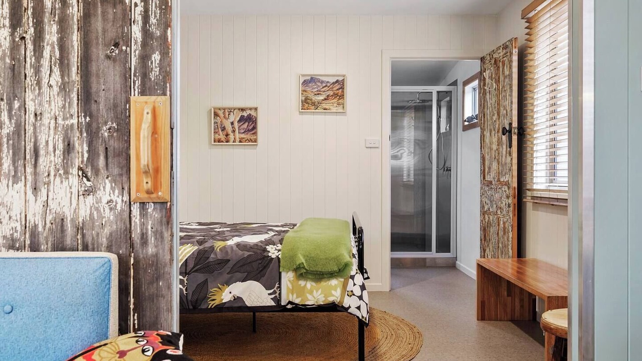 Photo of Bedroom in Clifton Beach