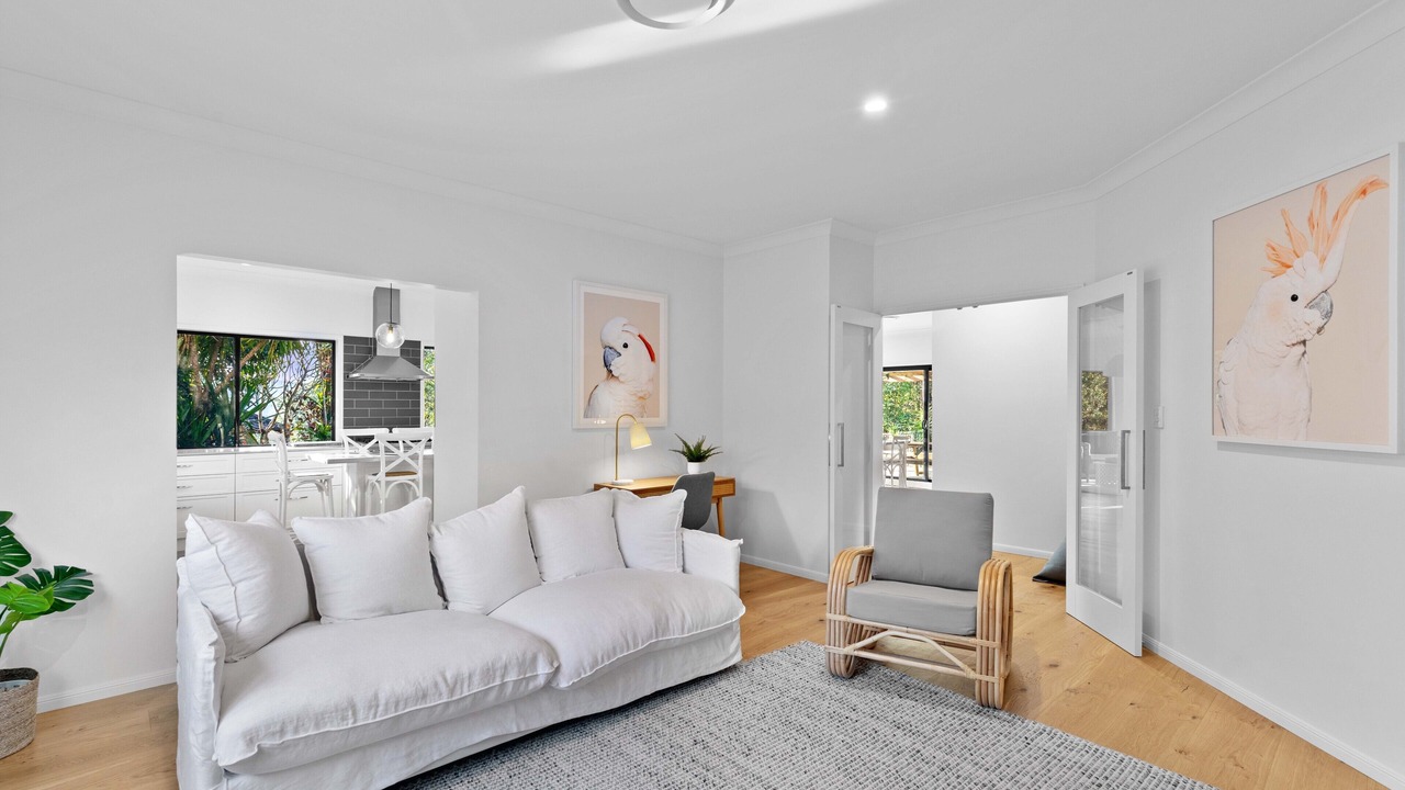Photo of Livingroom in Forest Glen