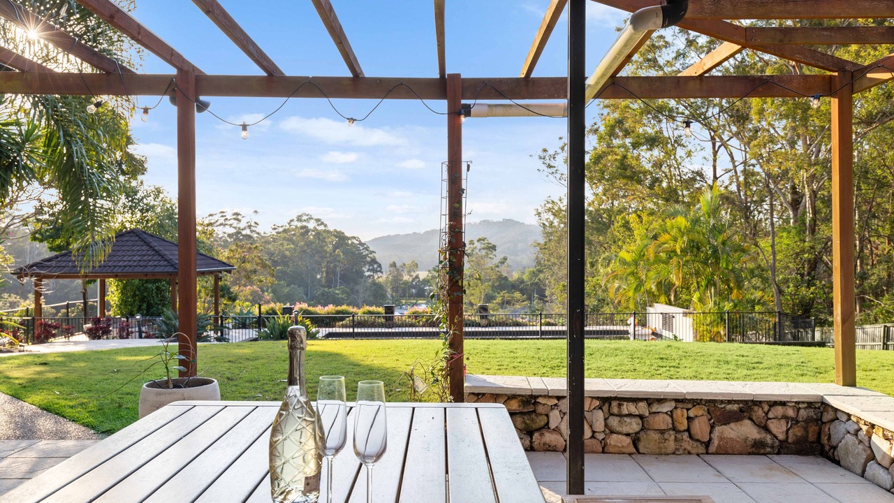 Photo of Outdoor in Forest Glen