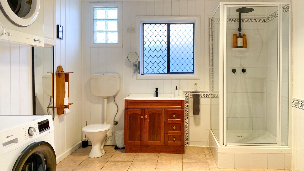Photo of Bathroom in Ventnor