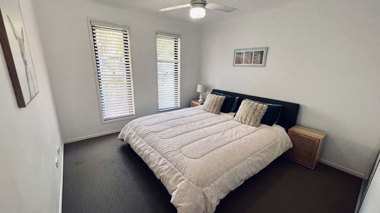 Photo of Bedroom in Sandstone Point
